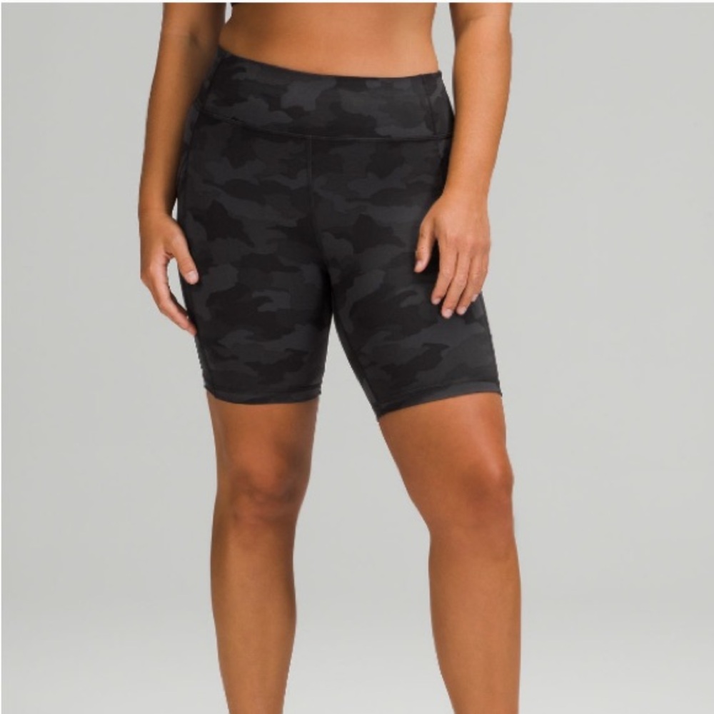 Lululemon Invigorate High Rise Short 8’’ Size 12